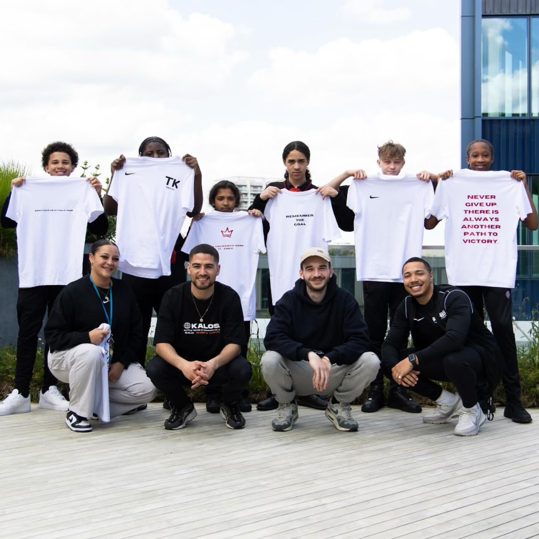 NIKE HQ x FBB
